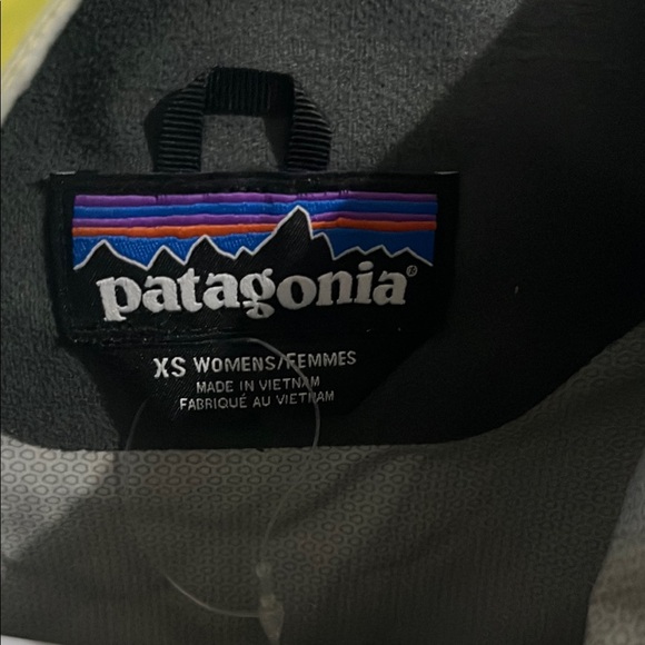 Patagonia Two-Tone Jacket - Picture 2 of 4